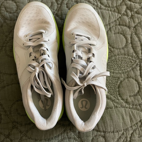 Lululemon Strongfeet Training Shoe - Picture 1 of 6